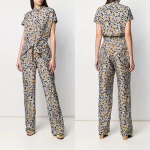 Christian Wijnants Oari Short Sleeve Silk Jumpsuit
40 8 L floral tie Antwerp